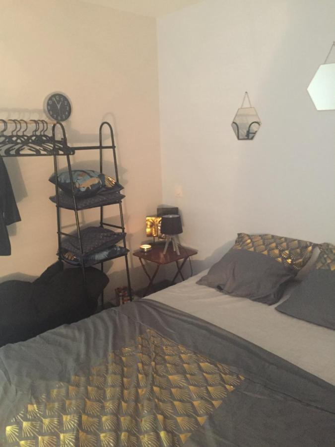 Chez Sandy Bed and Breakfast Aubagne Exterior foto